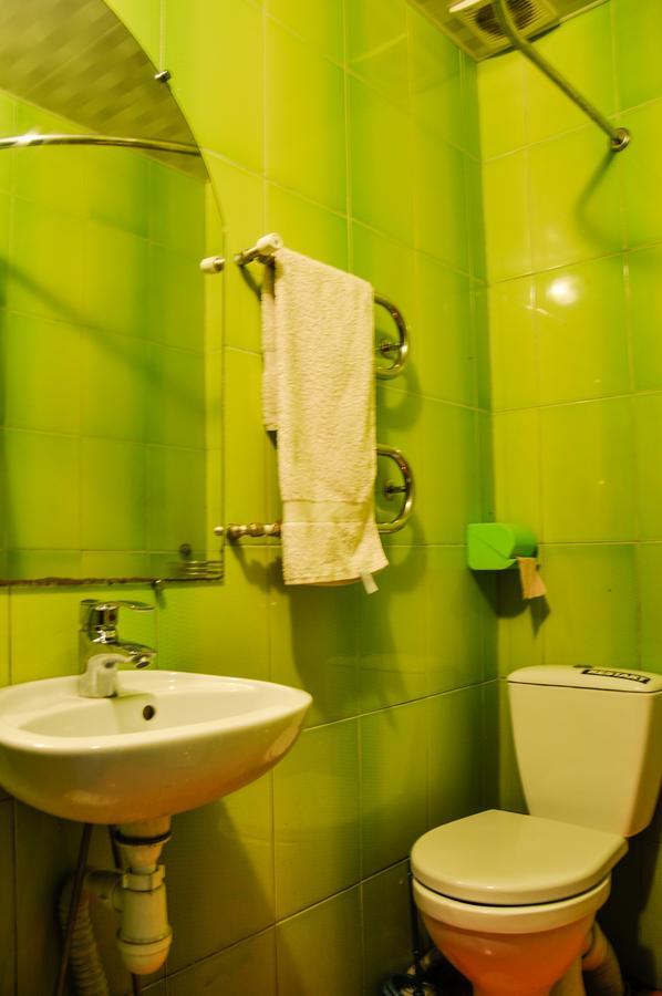 Funky Mamaliga Hostel Chişinău Esterno foto