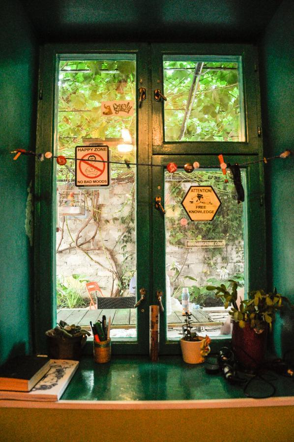 Funky Mamaliga Hostel Chişinău Esterno foto