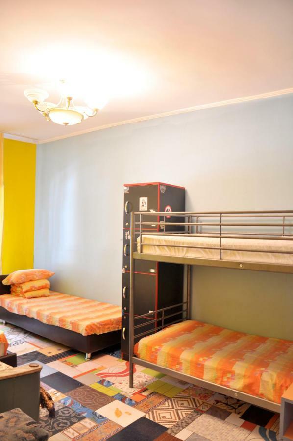 Funky Mamaliga Hostel Chişinău Esterno foto